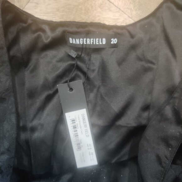 Dangerfield unicorn top size 20 AU new (16-18 US) - Picture 3 of 4